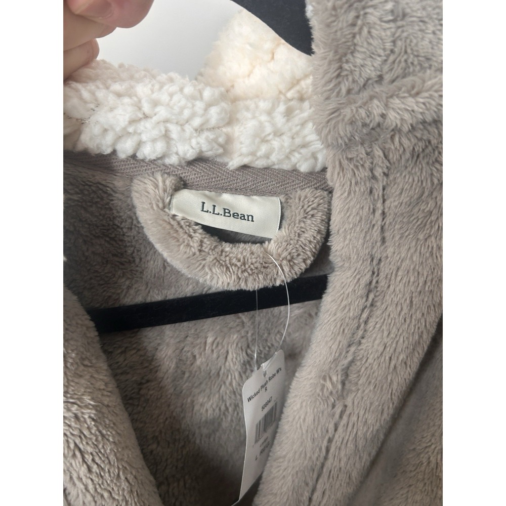 LL Bean Gray Hooded Fleece 50" Long WICKED PLUSH ROBE Women's Size Large New NWT - Picture 5 of 9